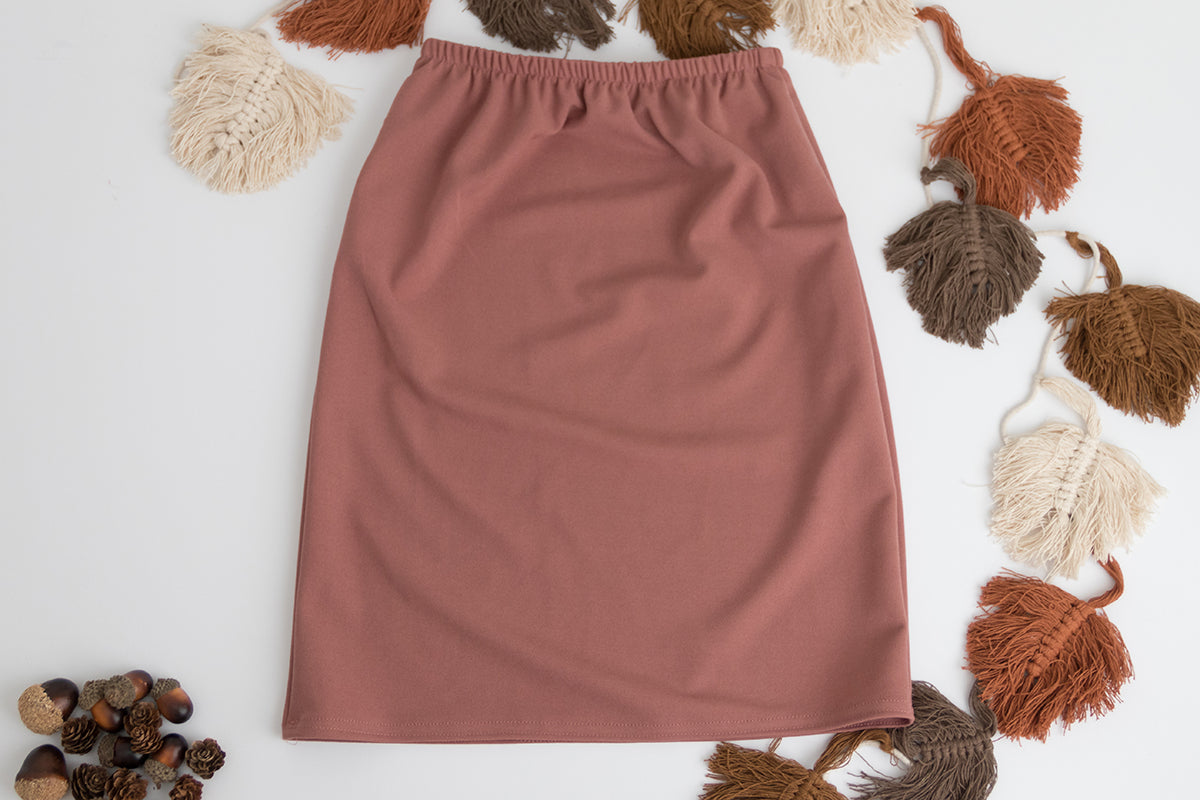 Plus | Active Any-Wear Skirt (Winter Solids)